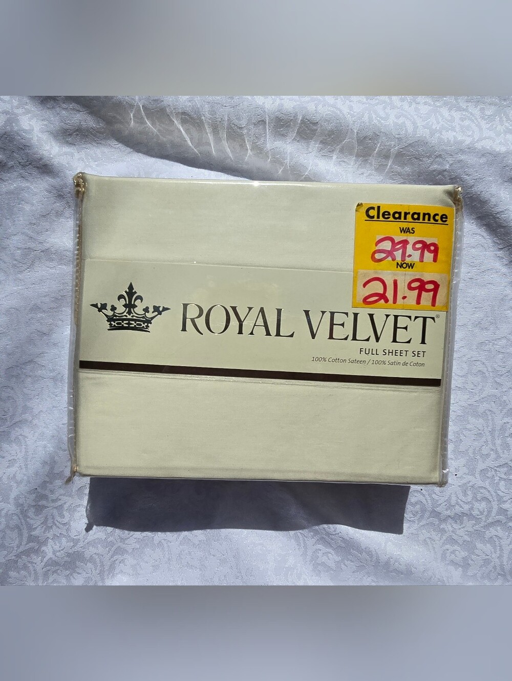 Royal Velvet Cream Full Sheet Set - Elegant Soft Bedding 4 Piece Set 250 TC